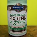 GARDEN OF LIFE RAW Protein + Greens, Organic Plant Formula, Chocolate, 21.51 oz