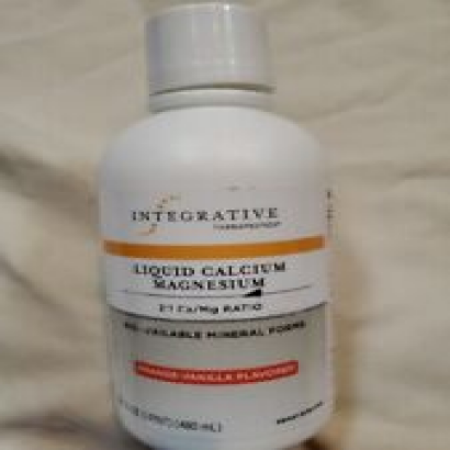 Integrative Therapeutics - Liquid Calcium Magnesium 2:1 Ca/Mg Ratio Exp 01/25
