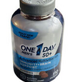 One A Day Men’s 50+ Gummies, Advanced Multivitamin For Men 50+ W/Brain Support.