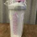 NEW SEALED Doterra Logo 28 oz. Shaker Mixer Cup Protein Shake Fitness Exercise