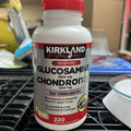 Kirkland Signature Extra Strength Glucosamine, Chondroitin Sulfate 220Ct Exp2025