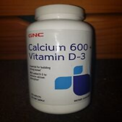 Gnc Calcium 600 + Vitamin D-3 Dietary Supplement 225 Day Supply Exp 04/25
