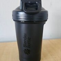 New, 20oz Black BLENDERBOTTLE Classic V2 Shaker Bottle