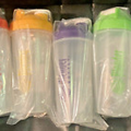 (1) Blender Bottle Shaker Cup 28oz Assorted Color Bottle(S)