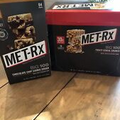 MET-Rx Big 100 Colossal Protein Fruity Cereal Crunch & Chocolate Chip Cookie 30g