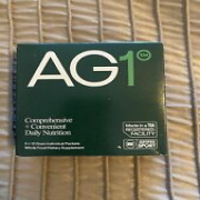 ATHLETIC GREENS AG1 5 Single Serving Travel Packet Supplement Pouches