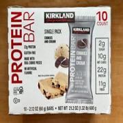Kirkland Signature Protein Bar Cookies and Cream 2.12 oz Bars