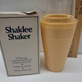 Vintage 1975 SHAKLEE 12oz Shaker Instant Protein Shake Maker Health Fitness Diet