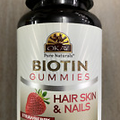 OKAY Pure Naturals Strawberry Biotin Gummies Hair Skin & Nails 90 Gummies - NEW!
